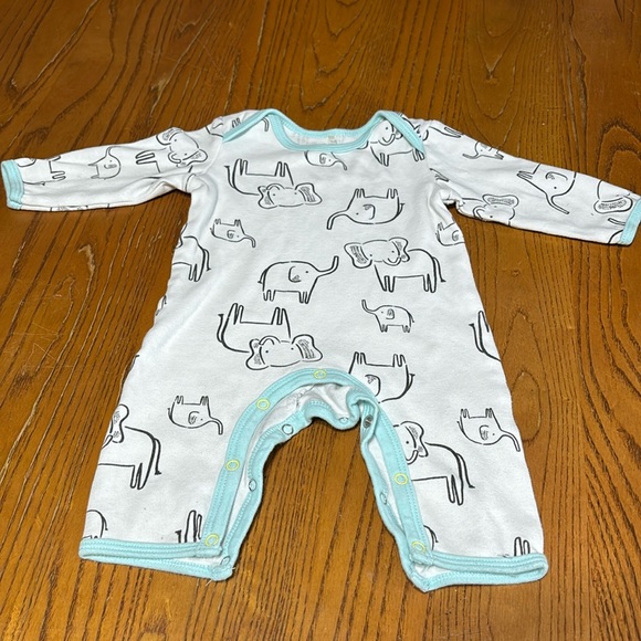 Elephant, onesie - Picture 1 of 3
